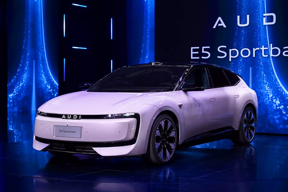 AUDI-E5-Sportback-unveiled-2.jpg