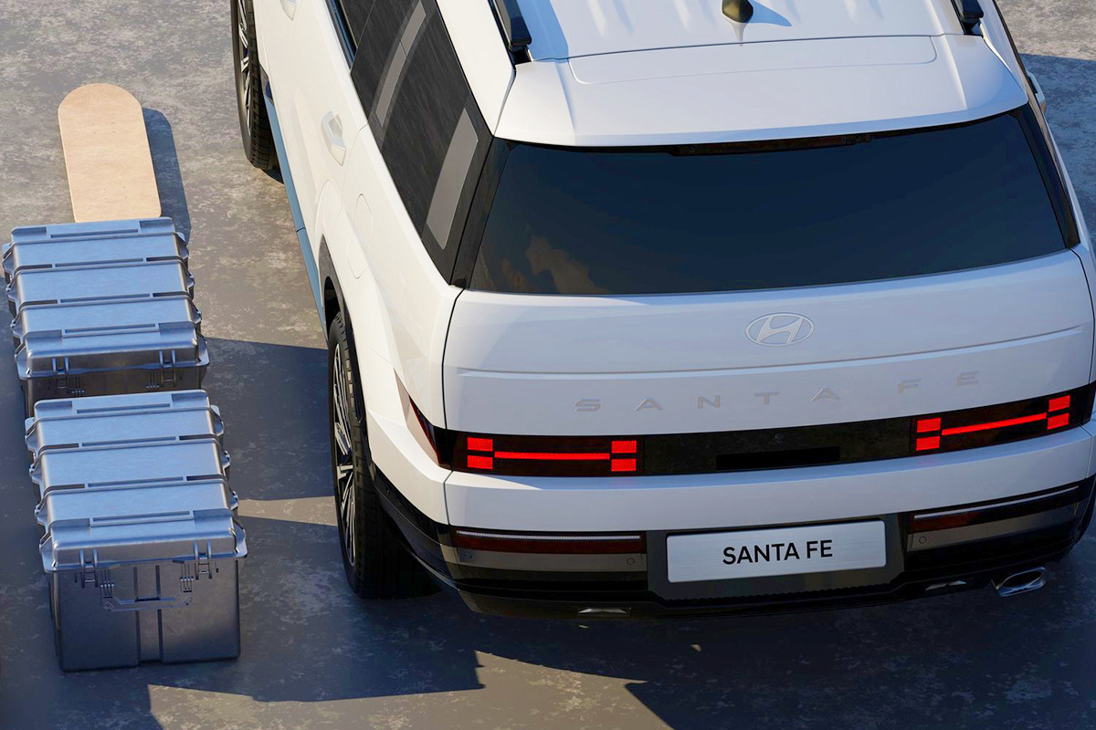 Expected-Santa-Fe-rear-facelift-3.jpg
