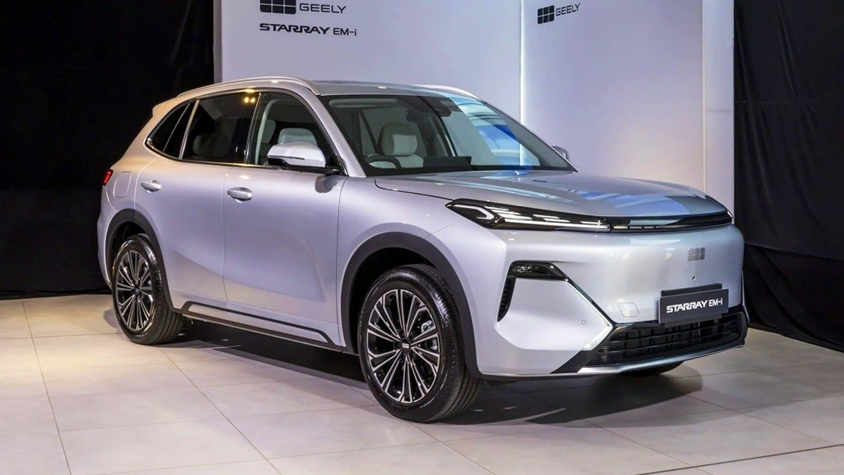 Geely-Starray-EM-i-pre-sale-begins-3.jpg