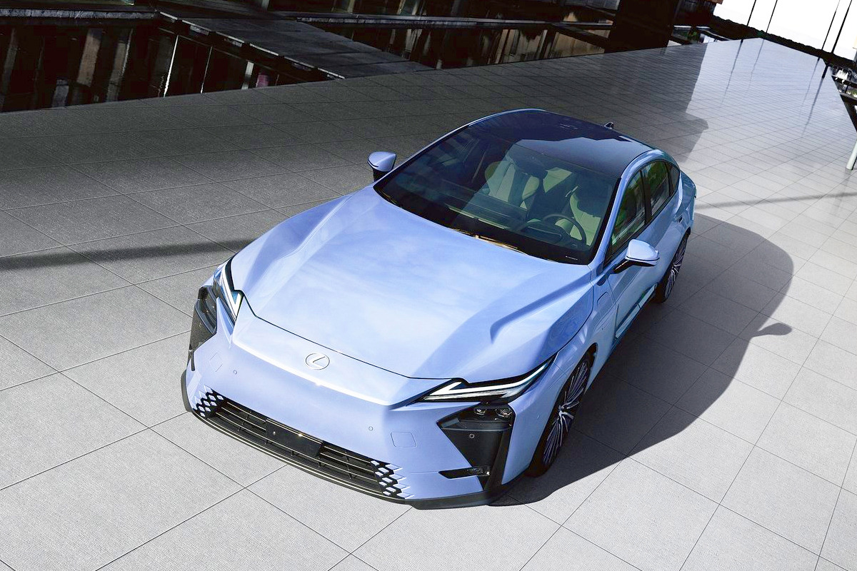 Lexus-unveils-new-2026-ES-2.jpg