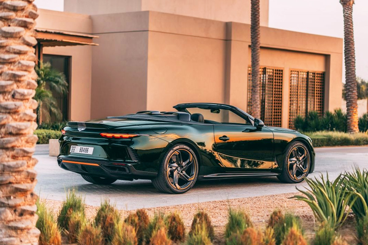 Bentley-Batur-Convertible-Revealed-in-Person-2.jpg