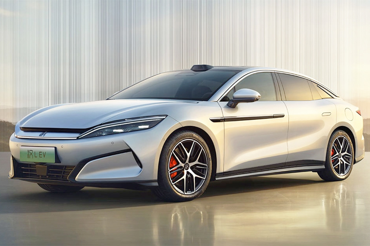 BYD-Han-L-electric-hybrid-sedan-launched-1.jpg
