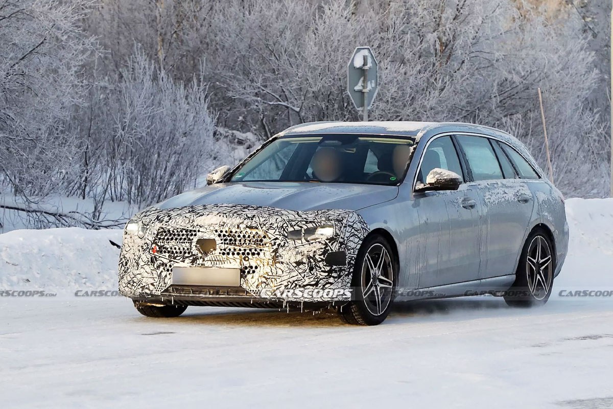 Mercedes-C-Class-Facelift-Wagon1.jpg