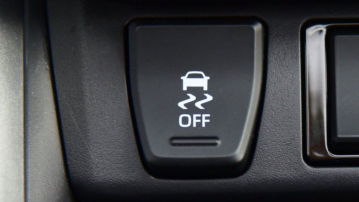 Hidden-functions-that-appear-when-you-hold-down-the-car-button-6.jpg