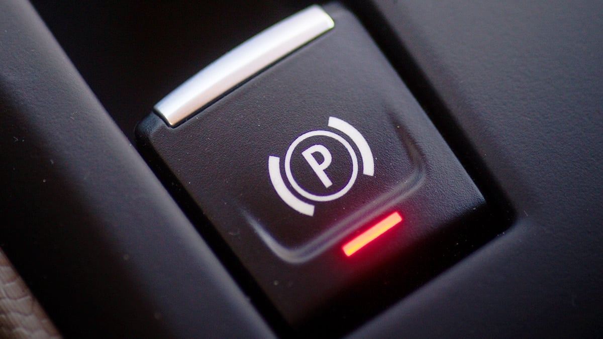 car-button-hidden-features-long-press-guide-4.jpg