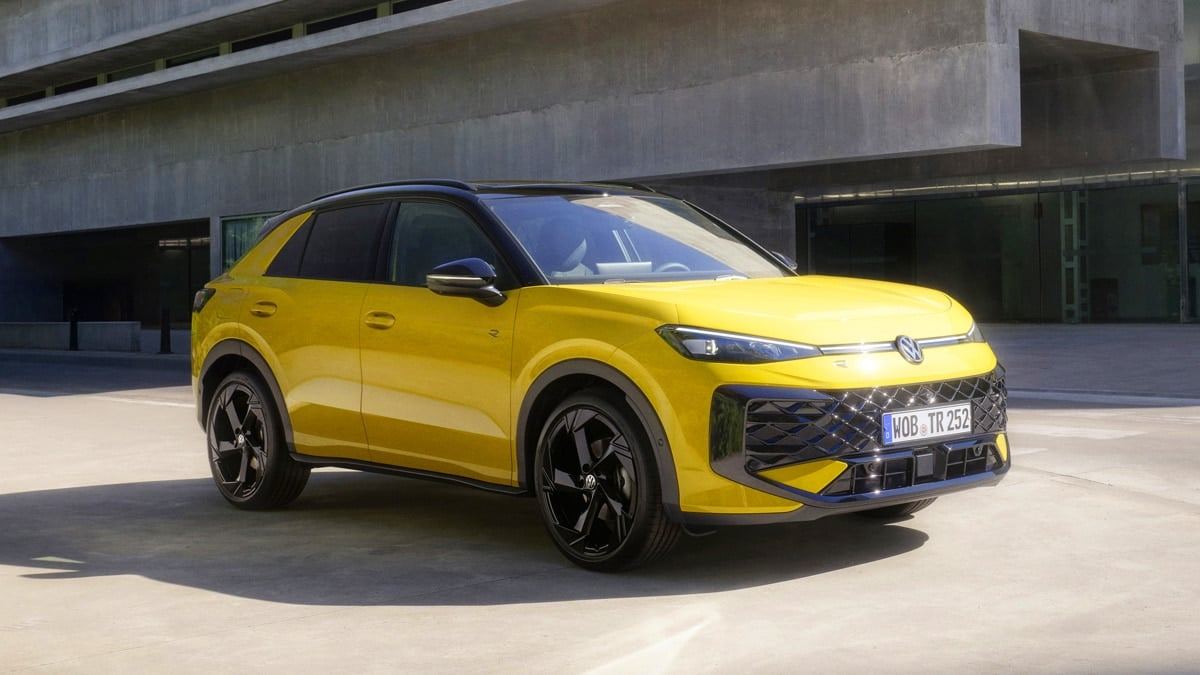 Volkswagens-new-T-Roc-unveiled-for-the-first-time-3.jpg