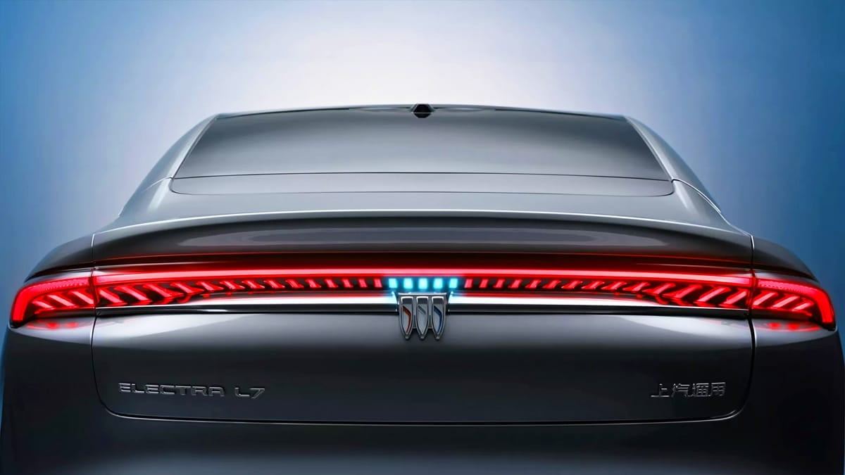 Buick-unveils-electric-car-brand-Electra-L7-4.jpg