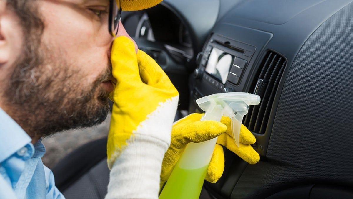 How-to-remove-car-air-conditioner-odor-5.jpg