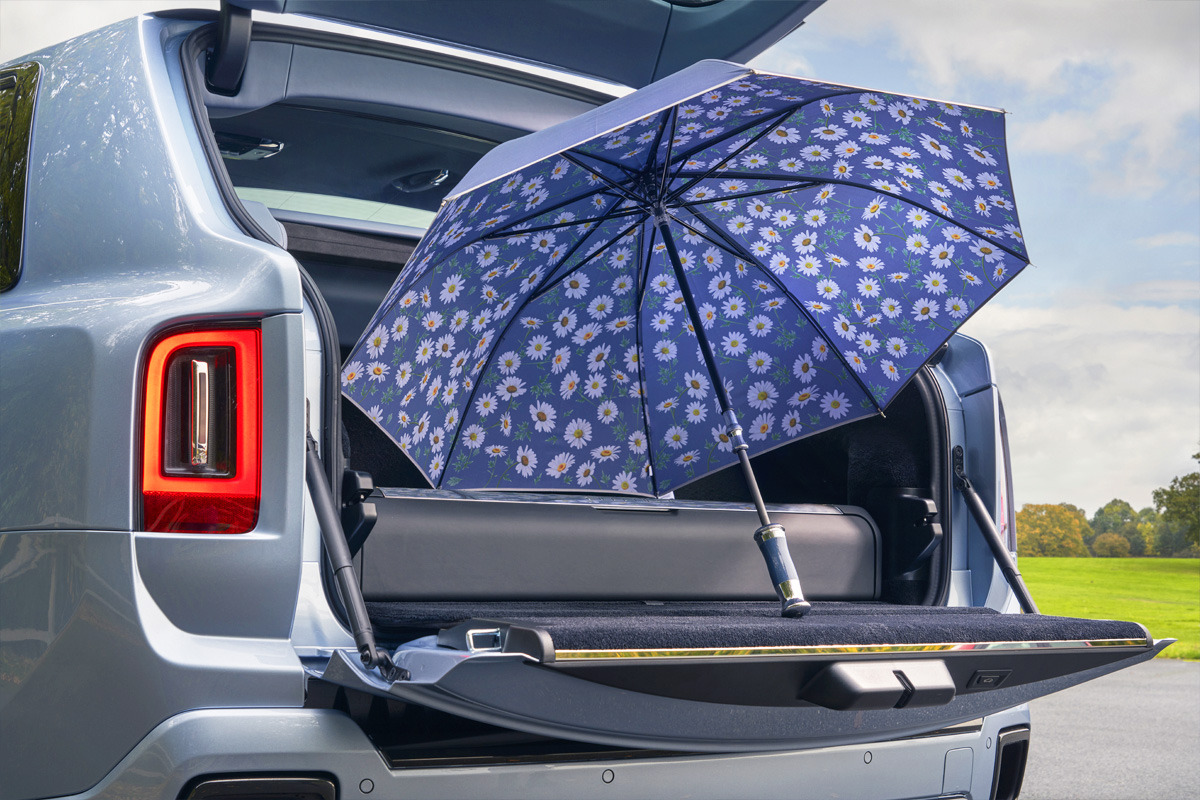 Rolls-Royce-Cullinan-Daisy-Unveiled-5.jpg
