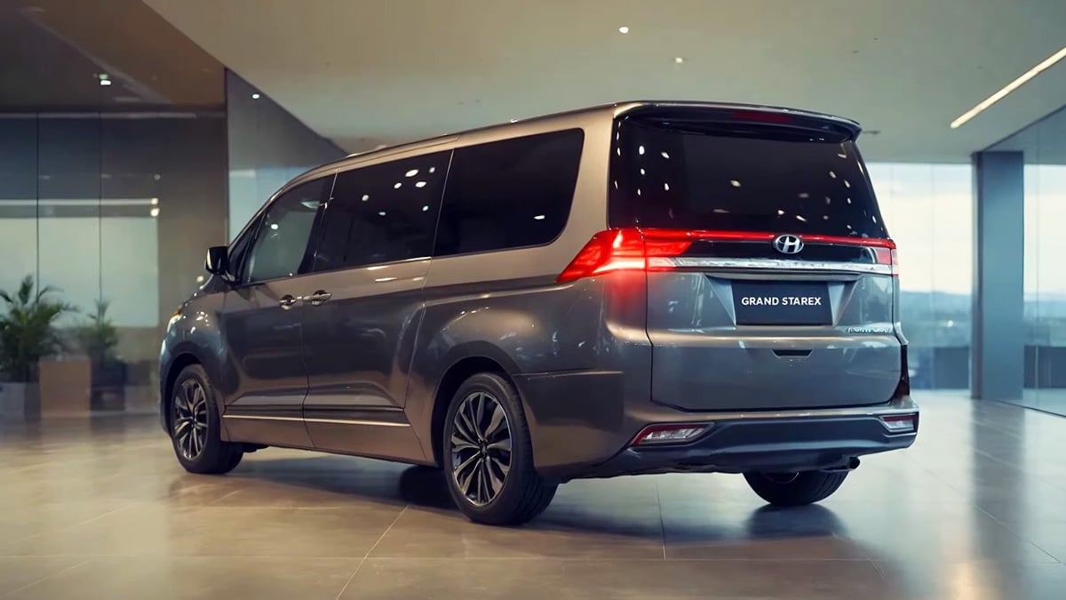 Hyundai-Staria-full-change-expected-image-appears-1.jpg