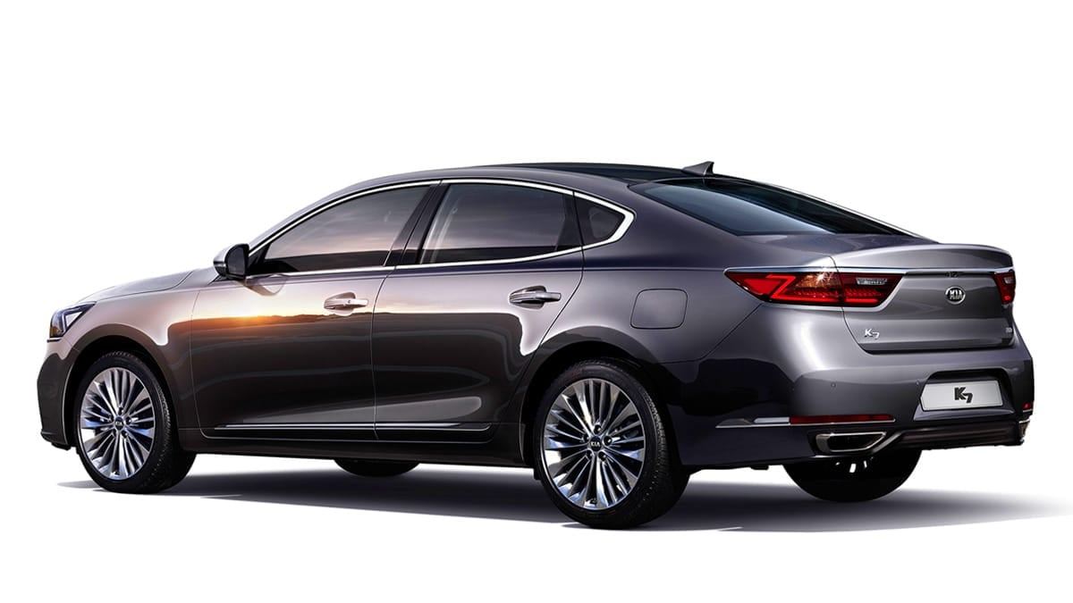 Why-You-Should-Buy-a-Used-Kia-All-New-K7-2.jpg