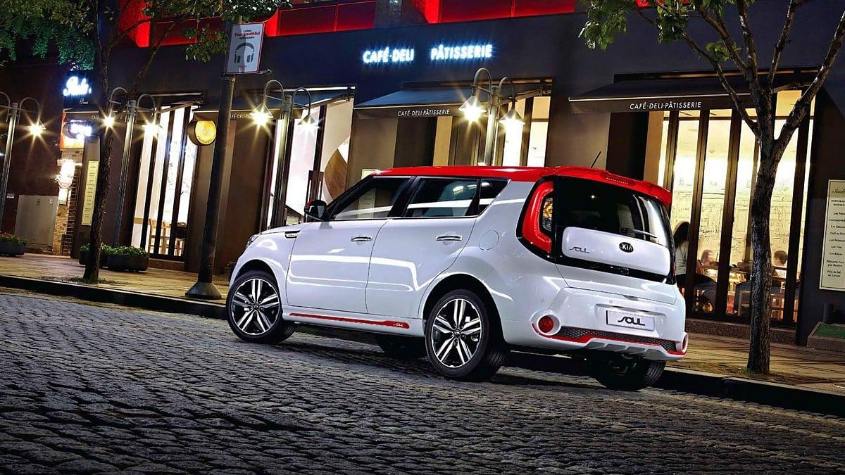 kia-the-new-soul-used-car-review-guide-3.jpg