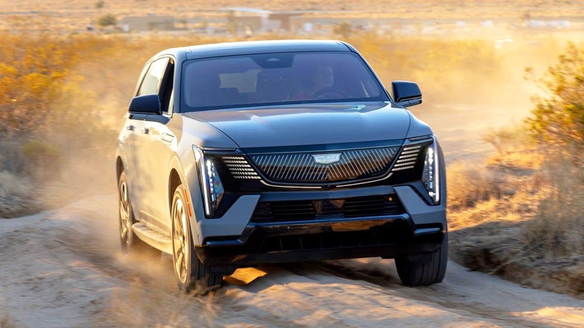 Cadillac-Escalade-IQ-officially-launched-in-Korea-4.jpg