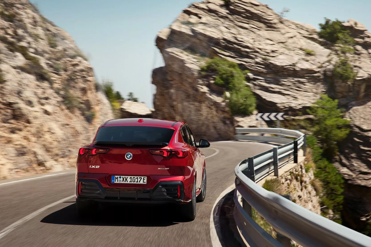 iX2-eDrive20-launched-6.jpg