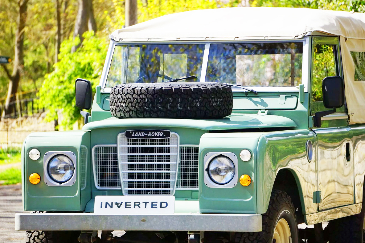 Inverted-Classic-Land-Rover-Electric-Vehicle-4.jpg