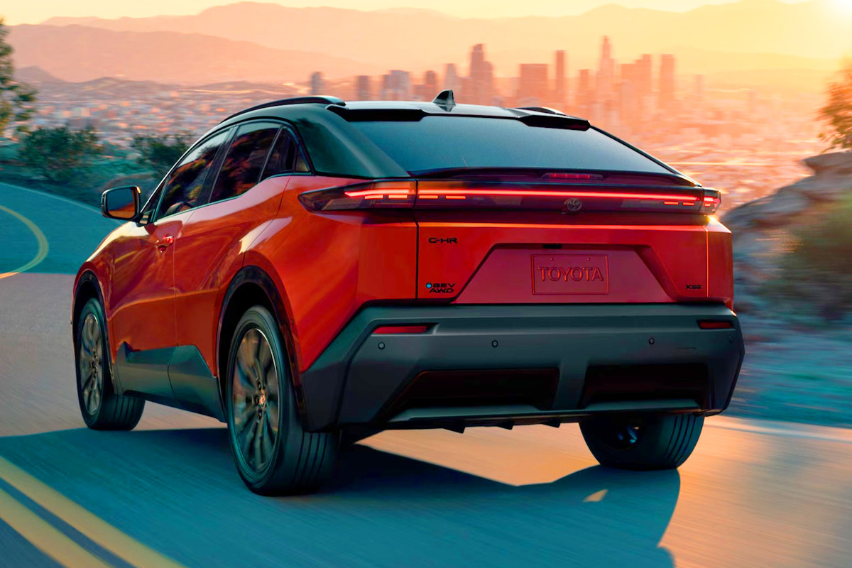 Toyota-2026-C-HR-EV-Unveiled-5.jpg