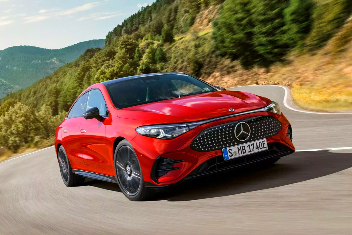 Mercedes-Benz-unveils-new-CLA-4.jpg