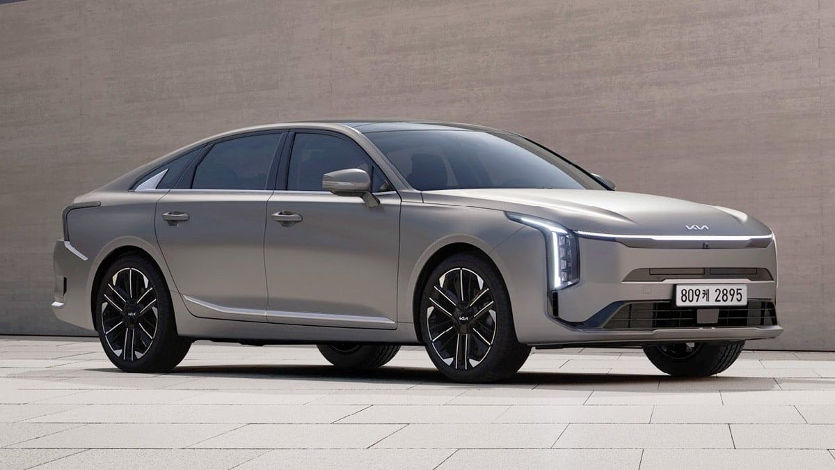 kia-k8-hybrid-sedan-3040-choice-4.jpg