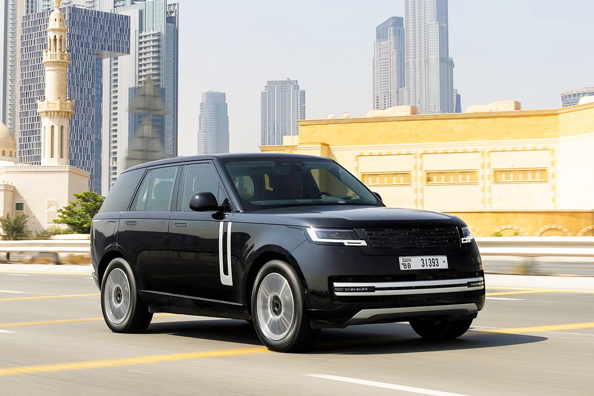 Range-Rover-Electric-Debuts-Ahead-5.jpg