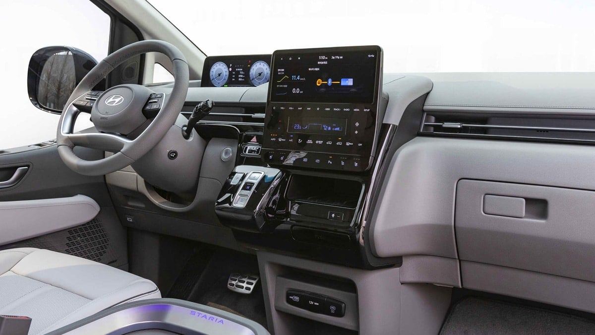 hyundai-staria-hybrid-owner-review-satisfaction-5.jpg