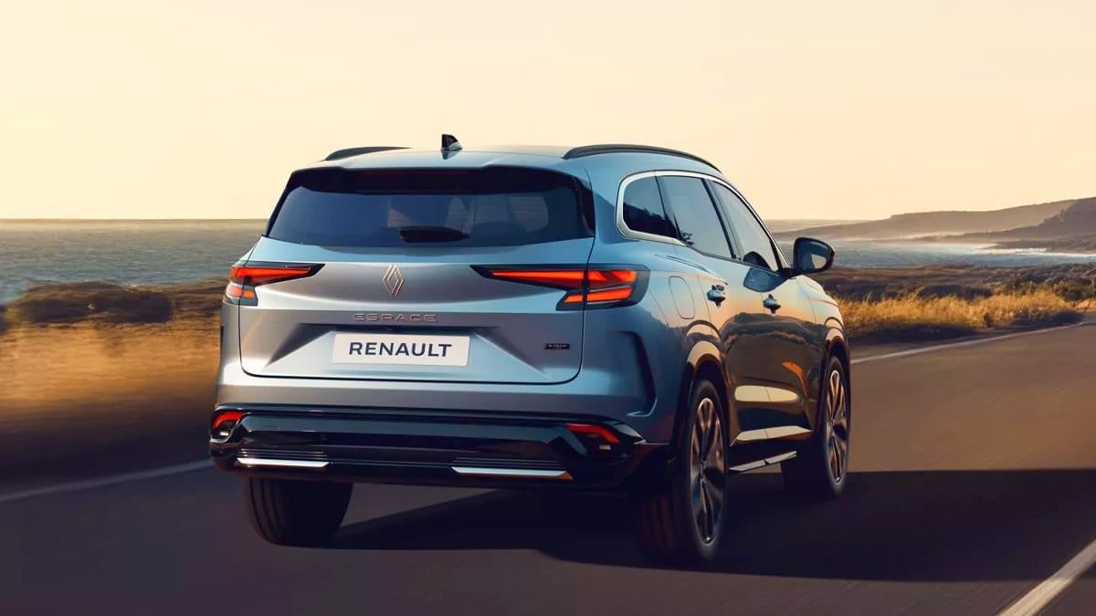 Renaults-new-Espace-is-expected-to-compete-with-the-Sorento-1.jpg
