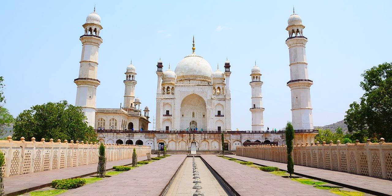 bibi-ka-maqbara-aurangabad-tourism-entry-fee-timings-holidays-reviews-header.jpg