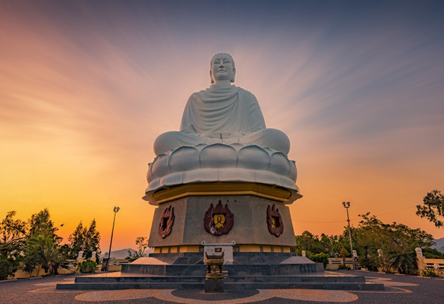 롱선사 석불.jpg