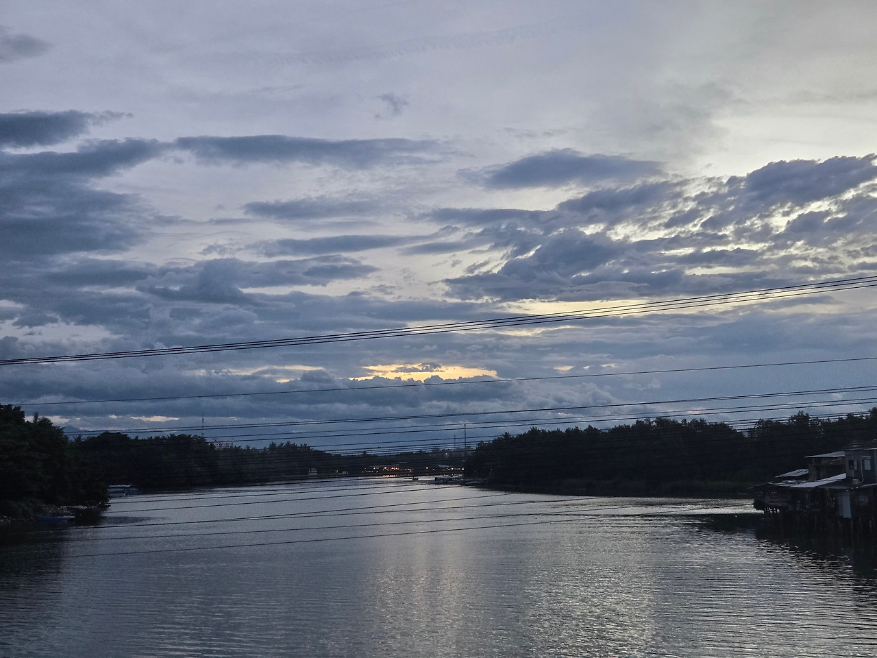 까이강 석양.jpg