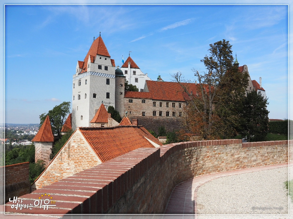 트라우스니츠성01.jpg
