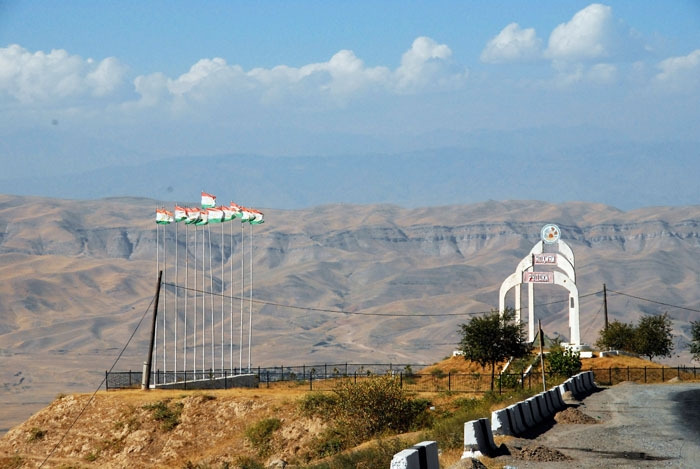 Pamir Tajikistan1510175c.jpg