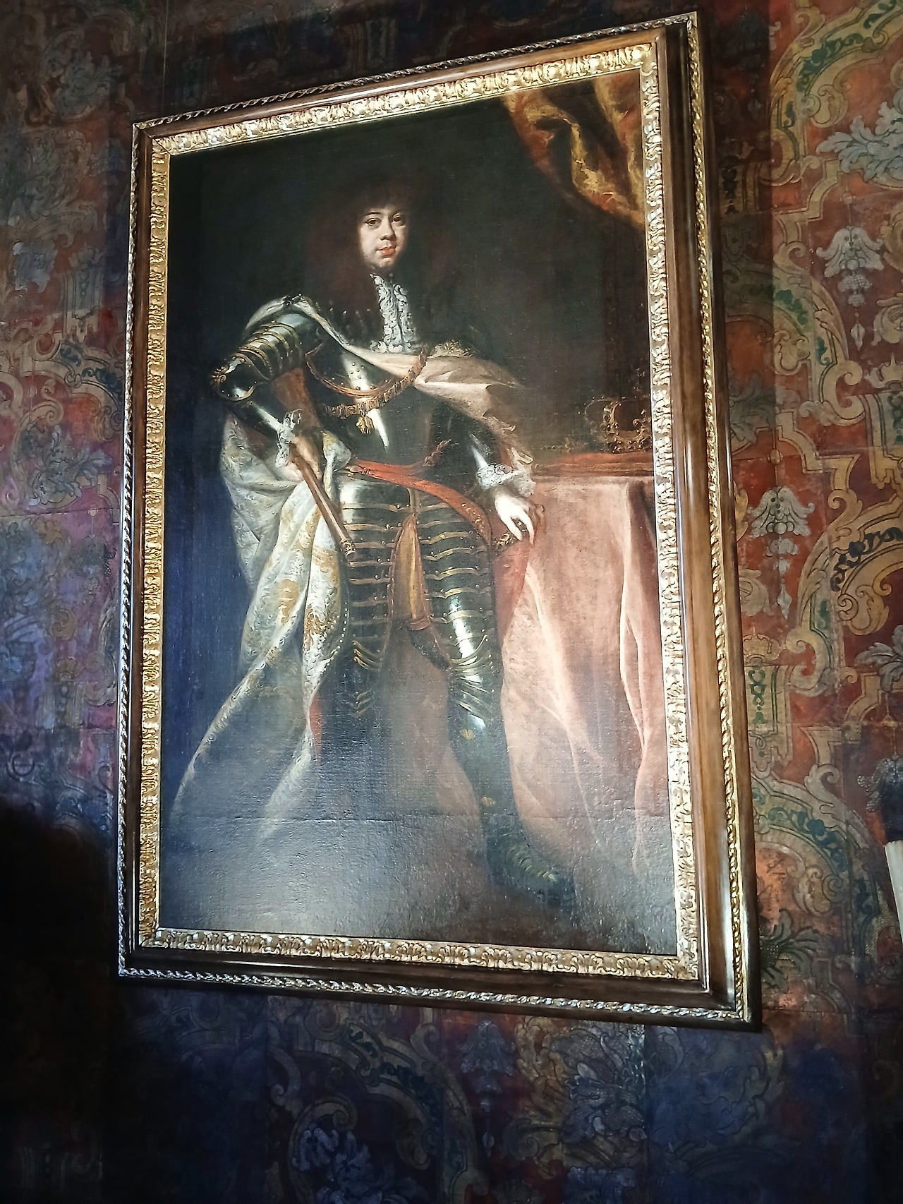 초대 선거 선출 왕의 아들, 4년 재위 독살 or 과식사.jpg