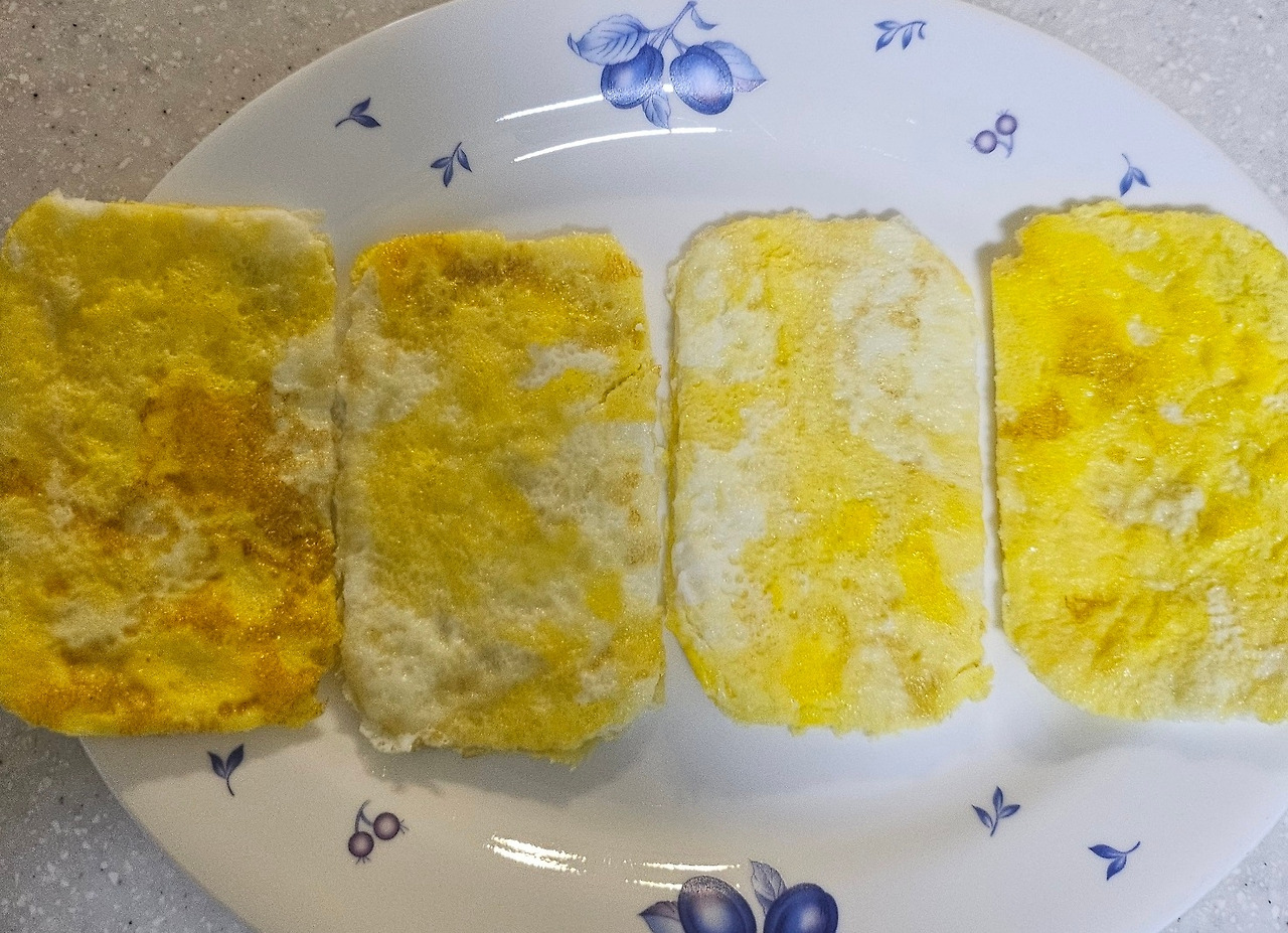 하와이언무스비-계란지단 스팸모양으로 자르기 .jpg