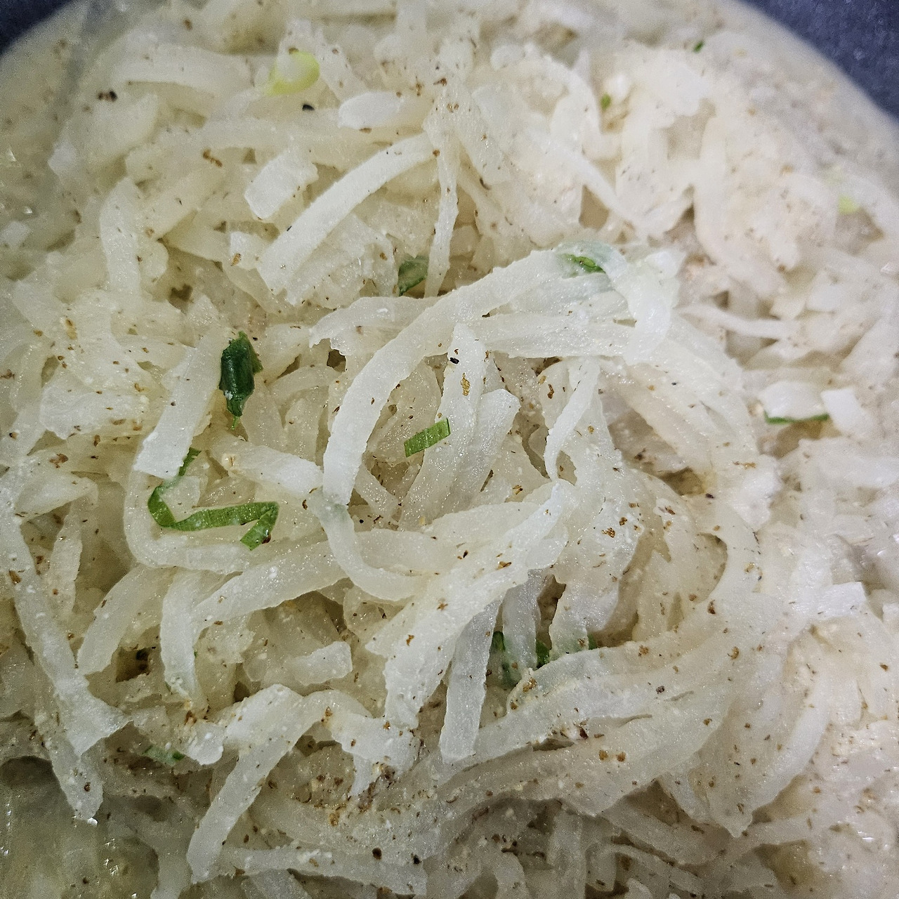 들깨무나물 완성.jpg