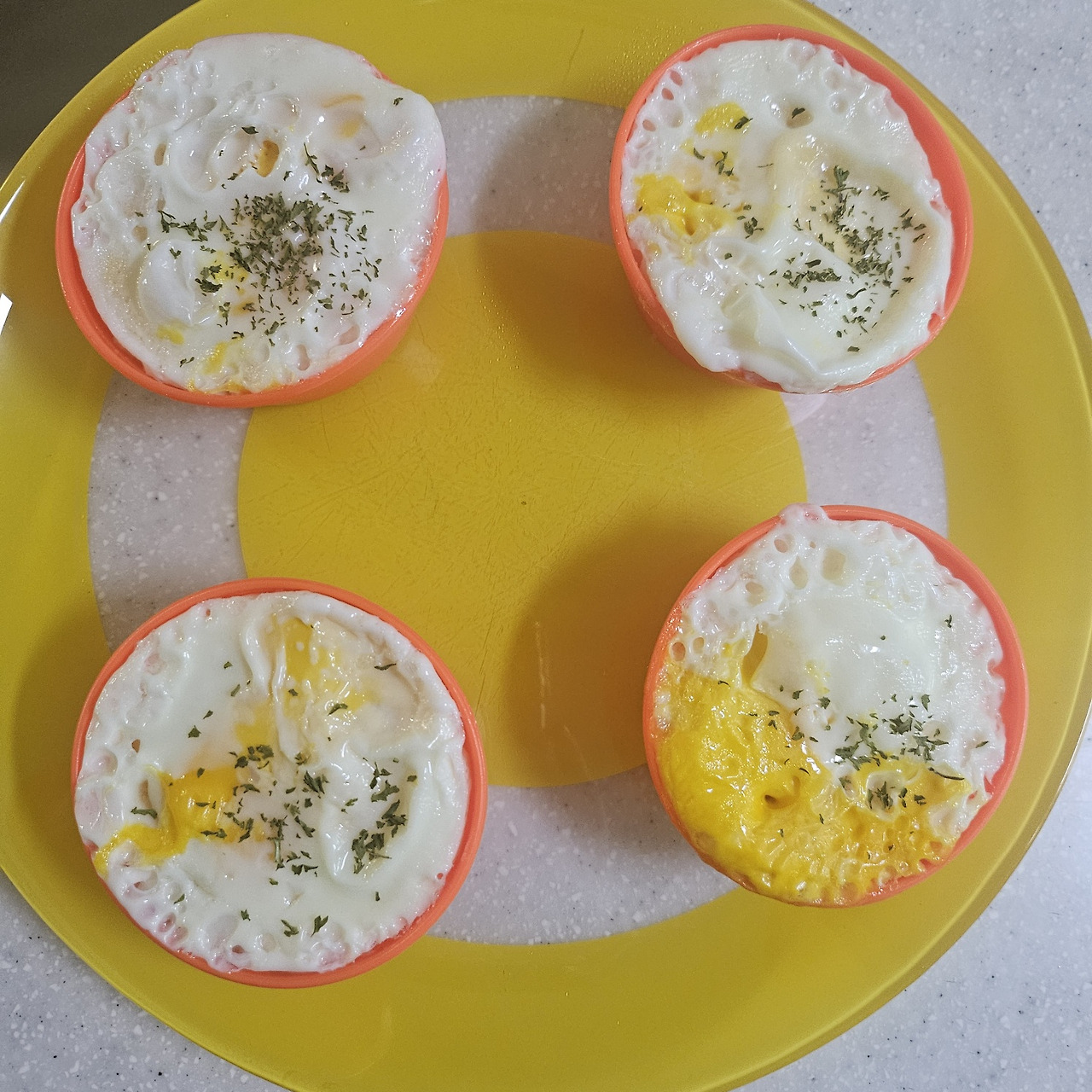 계란빵-전자레인지 완성.jpg