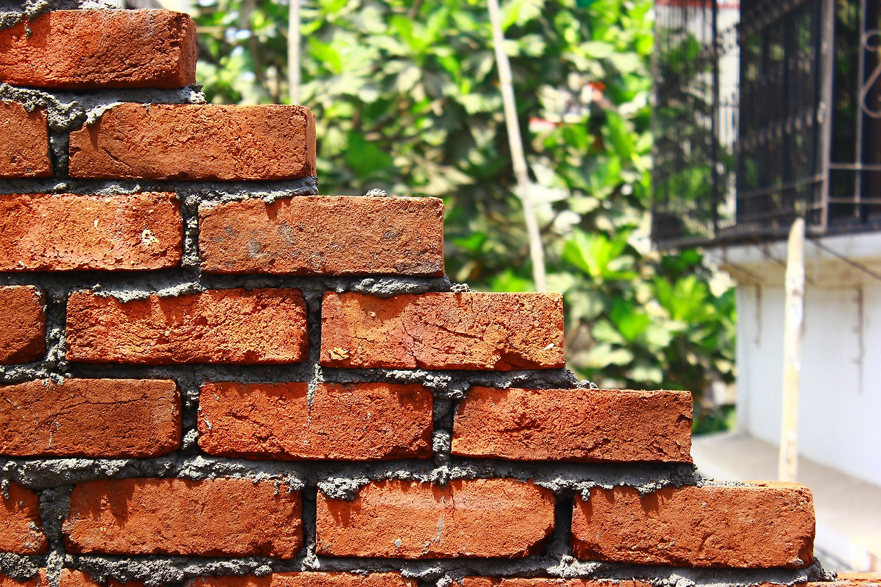 bricks-167072_1920.jpg