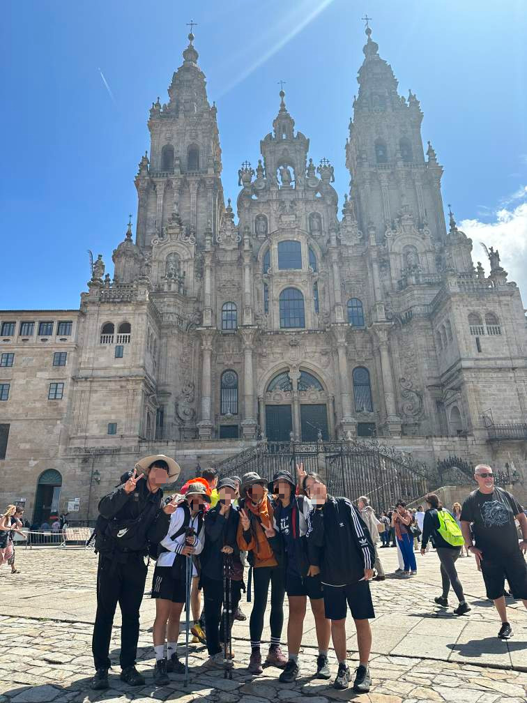 산티아고 함께 도착.jpg