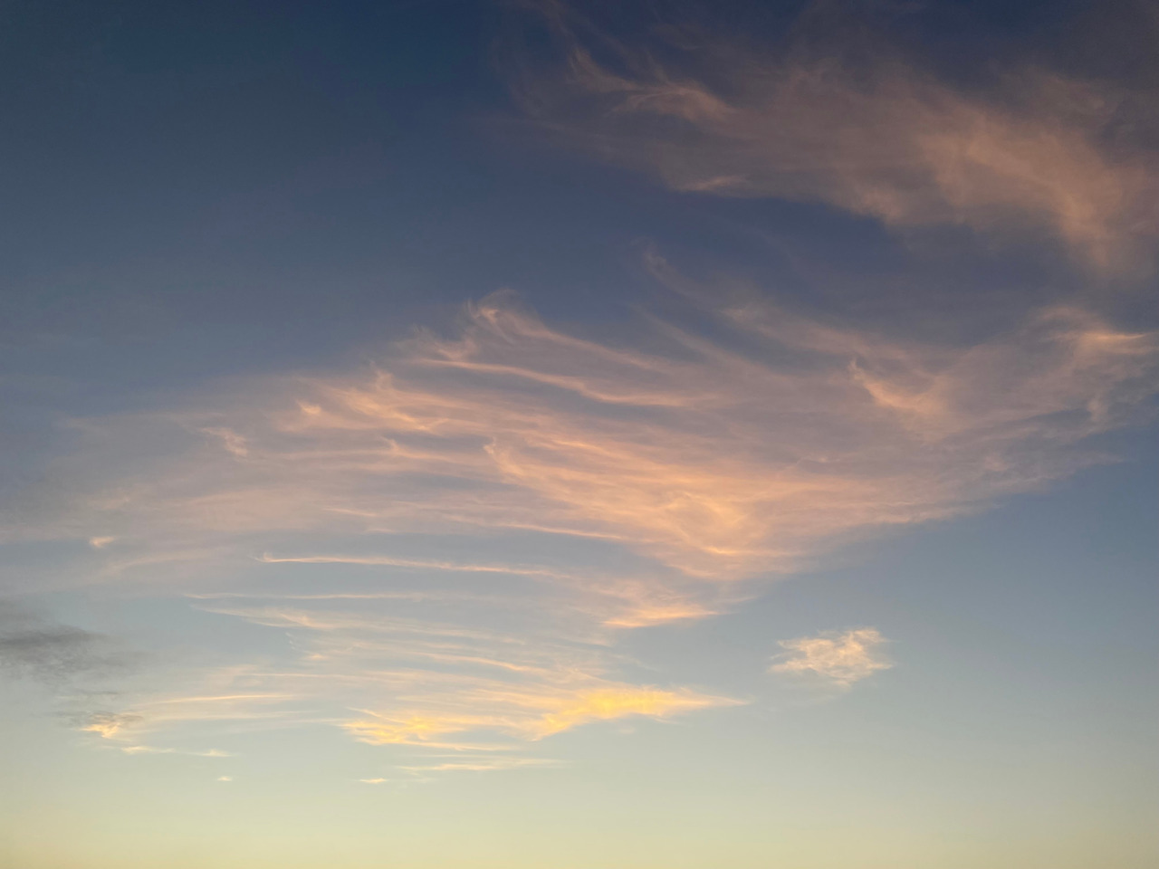 [017] 곽지해수욕장 하늘.jpg