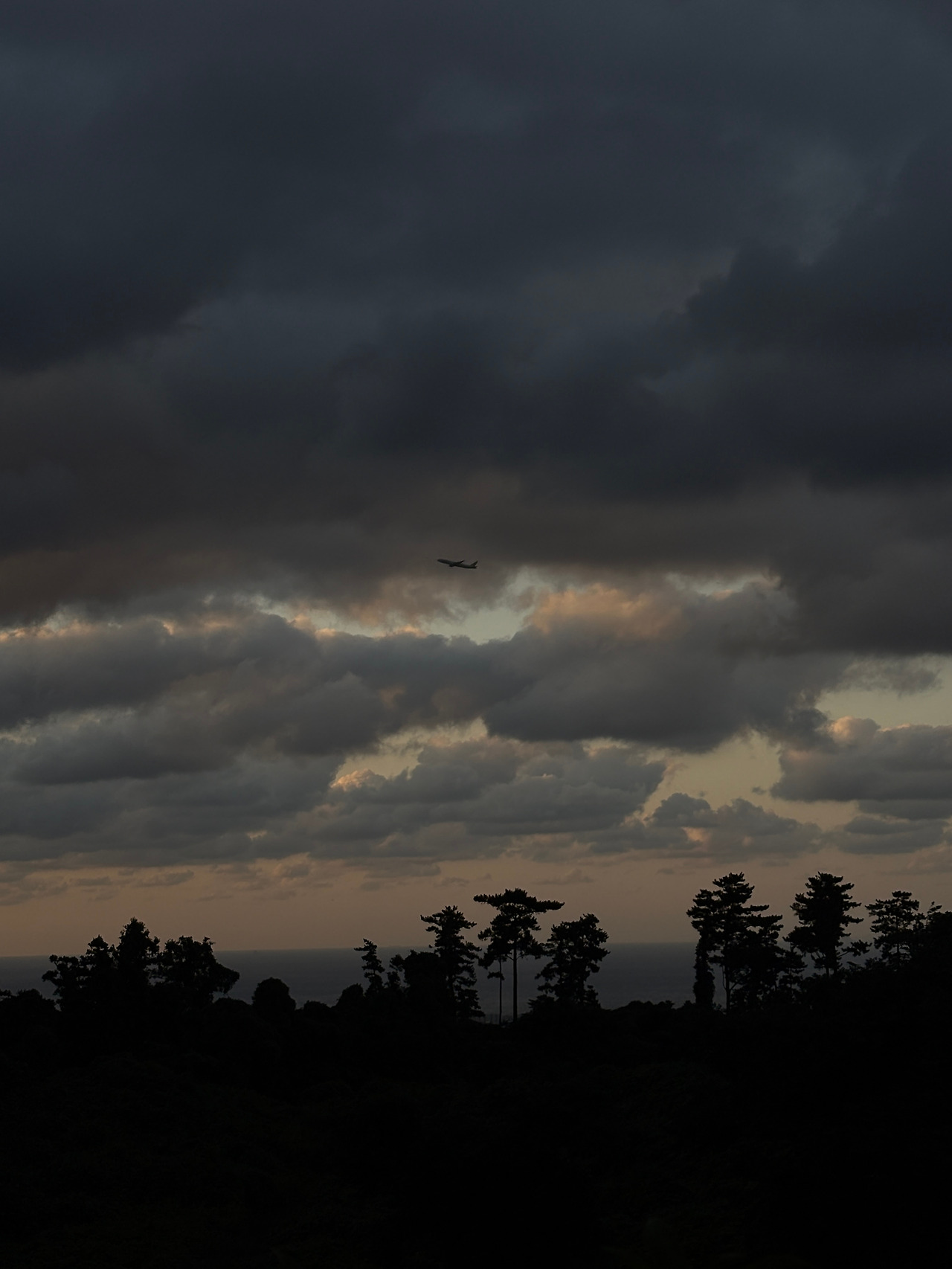 [016] 해안동 구름.jpg