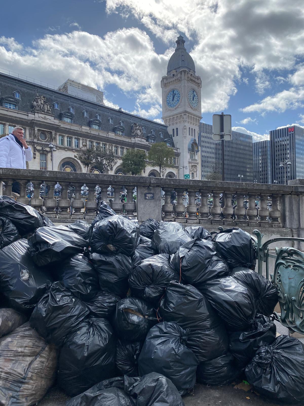 WhatsApp Image 2025-05-12 à 22.37.17_e07895bc.jpg