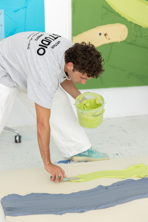 워너 브롱크호스트 작가.jpg