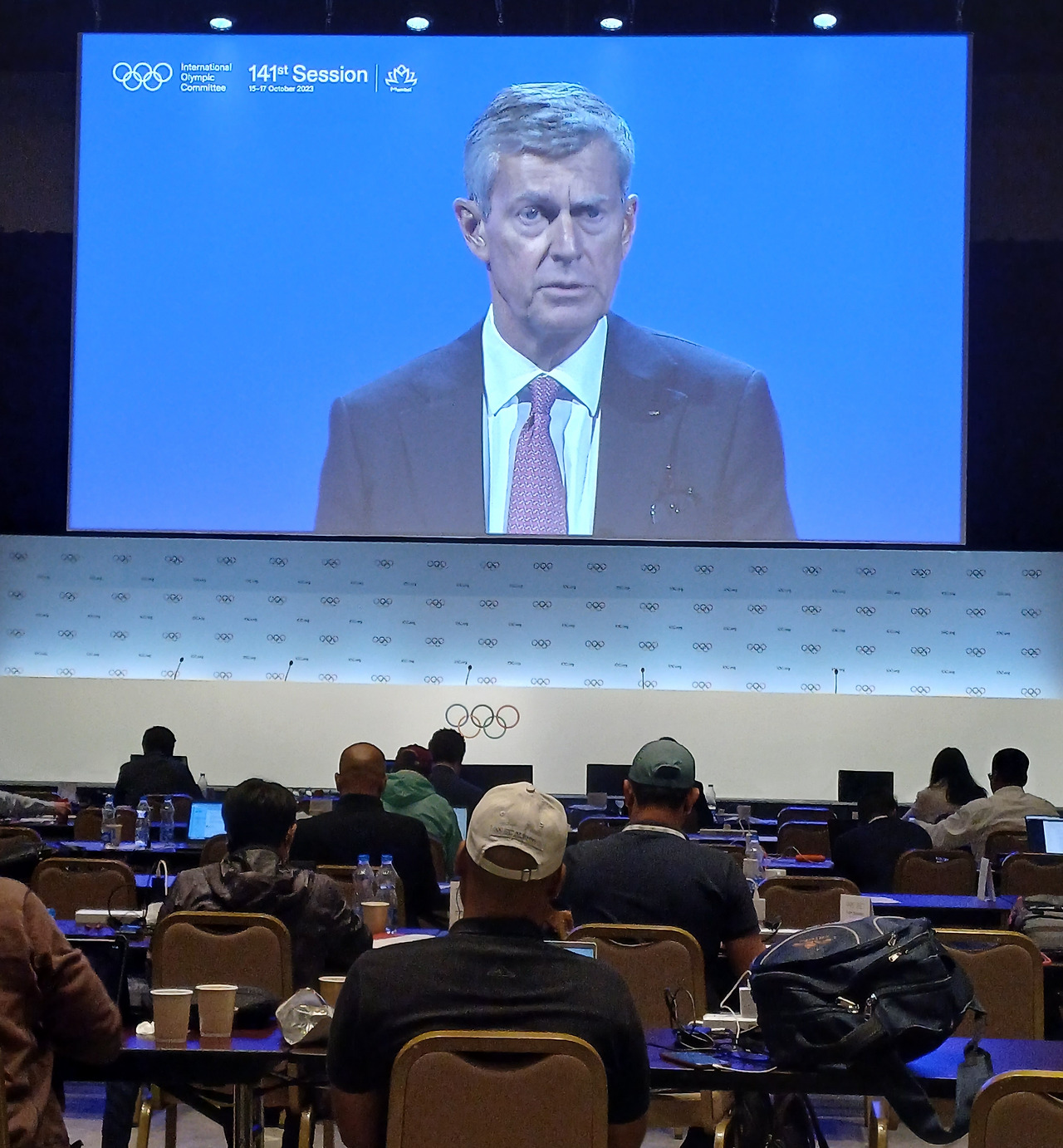 뭄바이 IOC 회견장 20231016.jpg