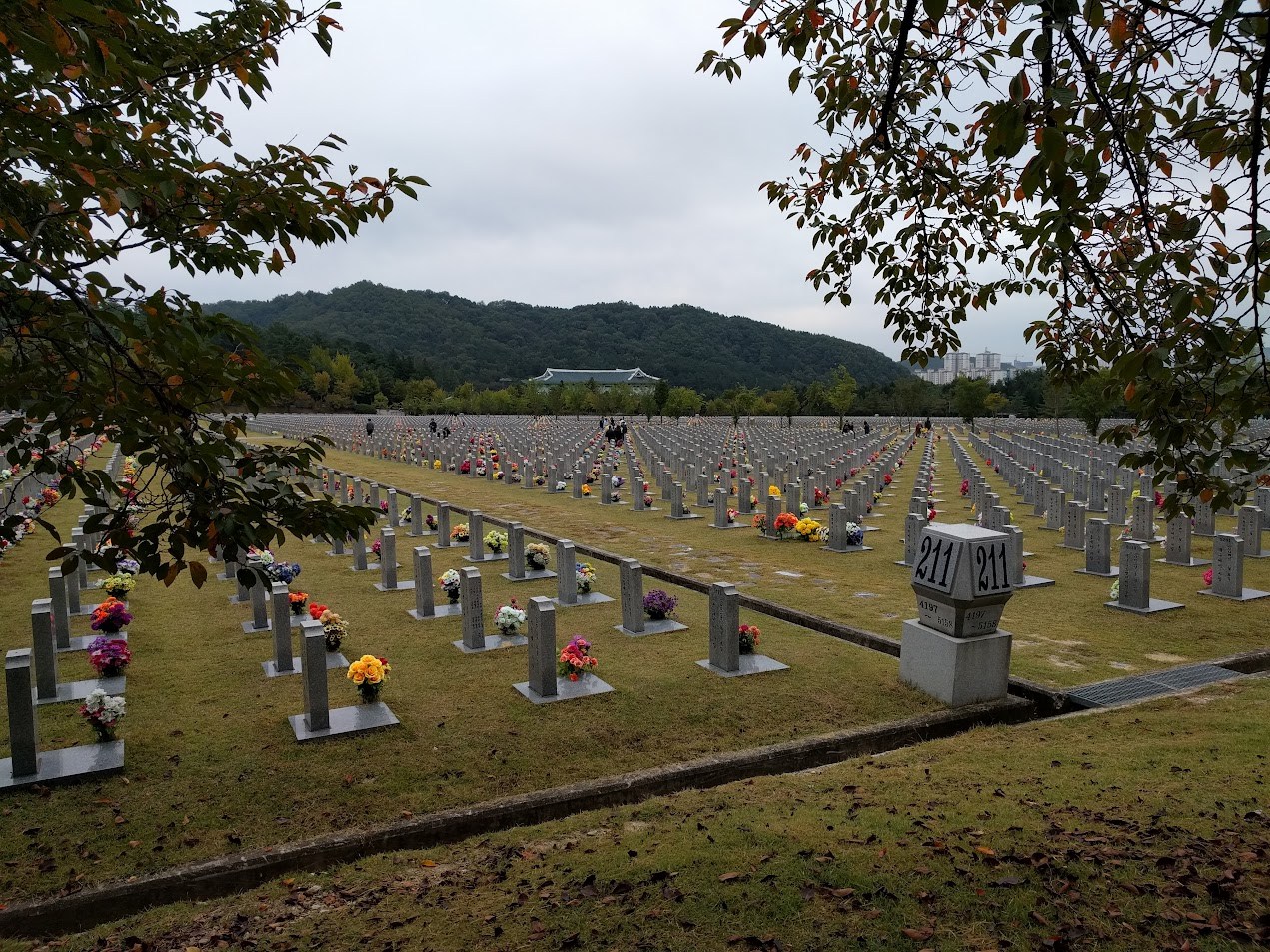 kr_far_cemetery.jpg