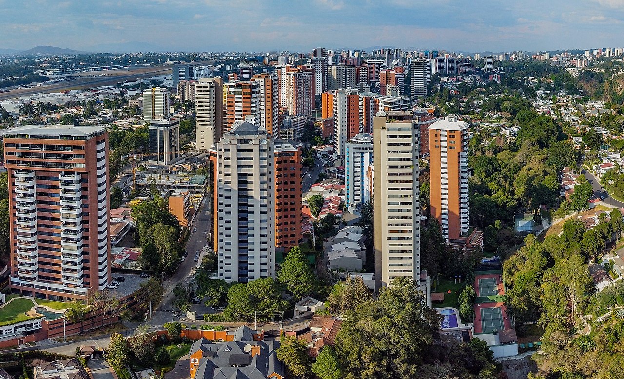 Ciudad_de_Guatemala,_CA.jpg