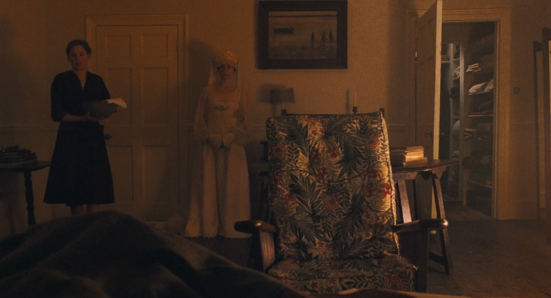 알마와 돌아가신 어머니 유령.jpg