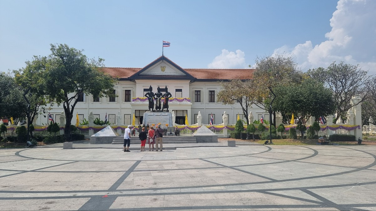 치앙마이 문화센터.jpg