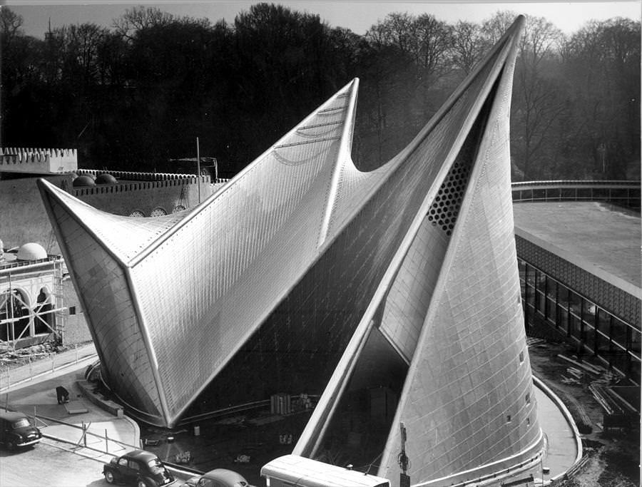 realisations-pavillon-philips-exposition-internationale-de-1958-bruxelles-belgique-1958-7.jpg
