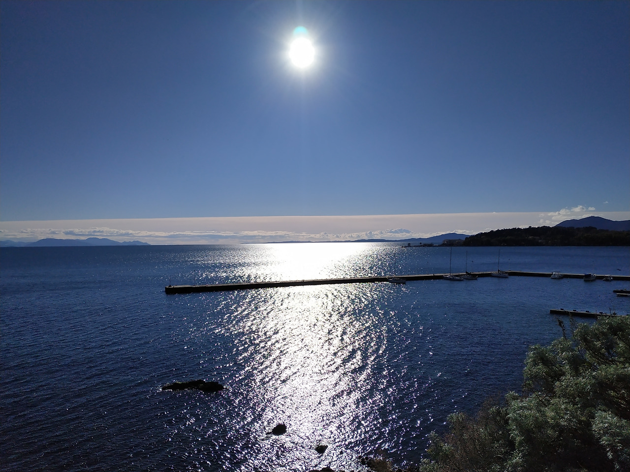 코르푸 앞바다.jpg