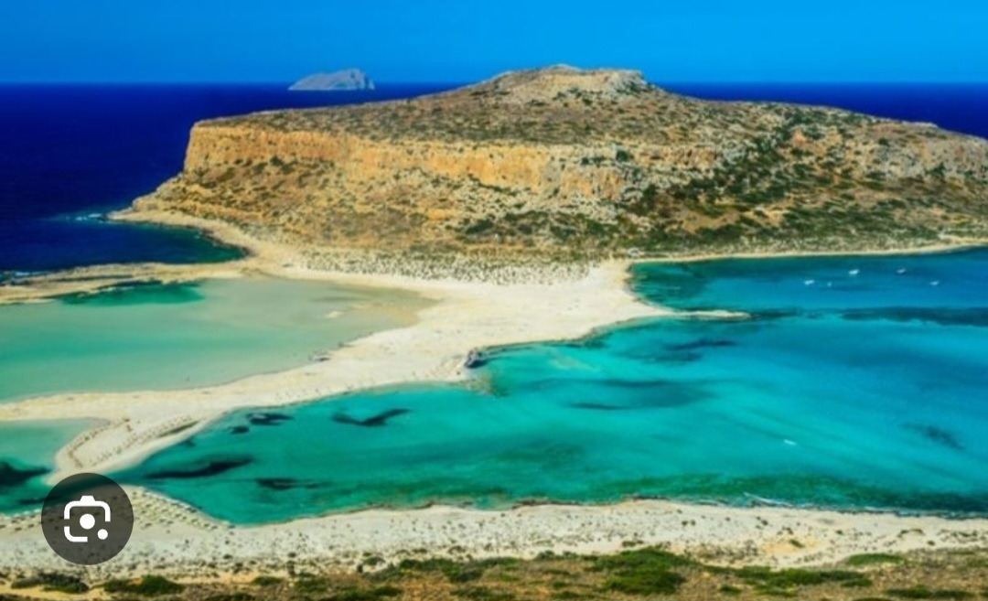 발로스 해변.jpg