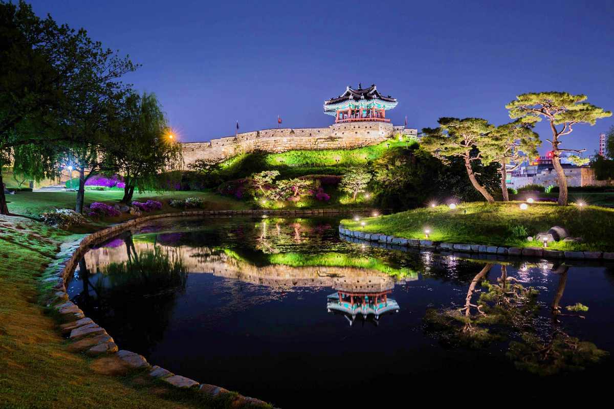 zfdfdfwdscqa_용연과 방화수류정.jpg