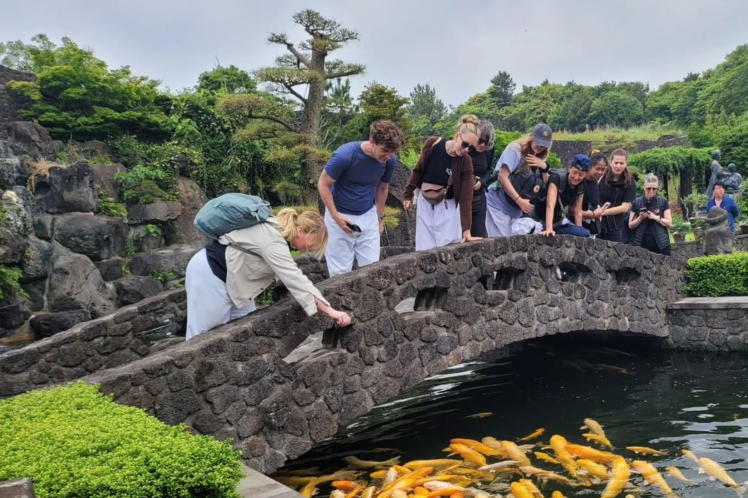 � “생각하는정원, 제주에 있지만 세계 어디에 내놓아도 자부심 가득한 정원입니다!” �지금! 세상에 단 하나뿐인 특별한 정원을 직접 경험해보세요!#생각하는정원 #세계가 (1).jpg